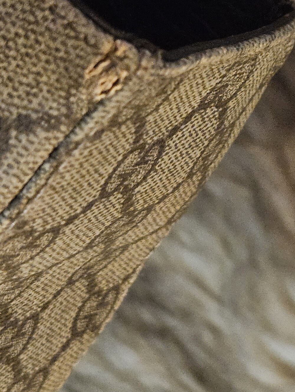 Gucci Beige/Brown GG Coated Canvas Tote with Dark Brown Straps - Picture 5 of 12